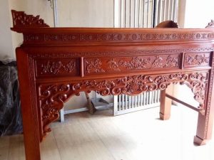 Án Gian Chất Liệu Gỗ Thông